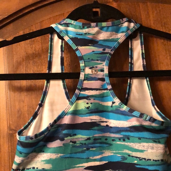 LULULEMON TOP - Picture 3 of 3